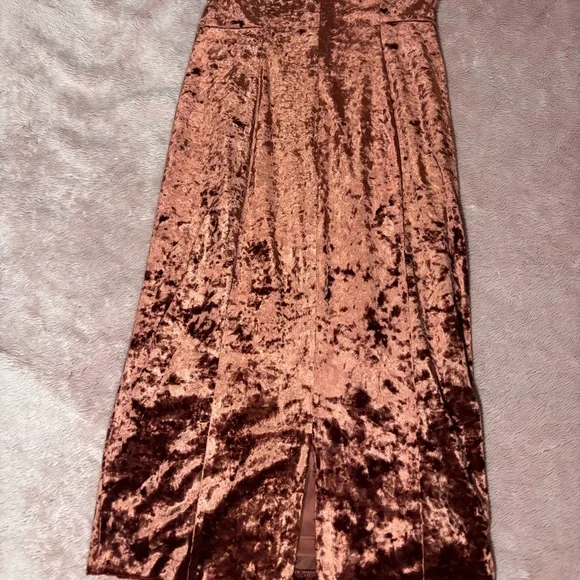 Maggy London Burnt Red Crushed Velvet Cold Open Shoulder Dress Sz 4 - Picture 9 of 14